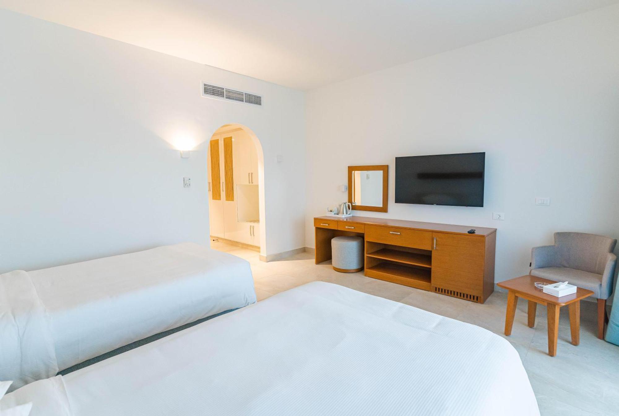 Sentido Reef Oasis Suakin Resort Marsa Alem Dış mekan fotoğraf